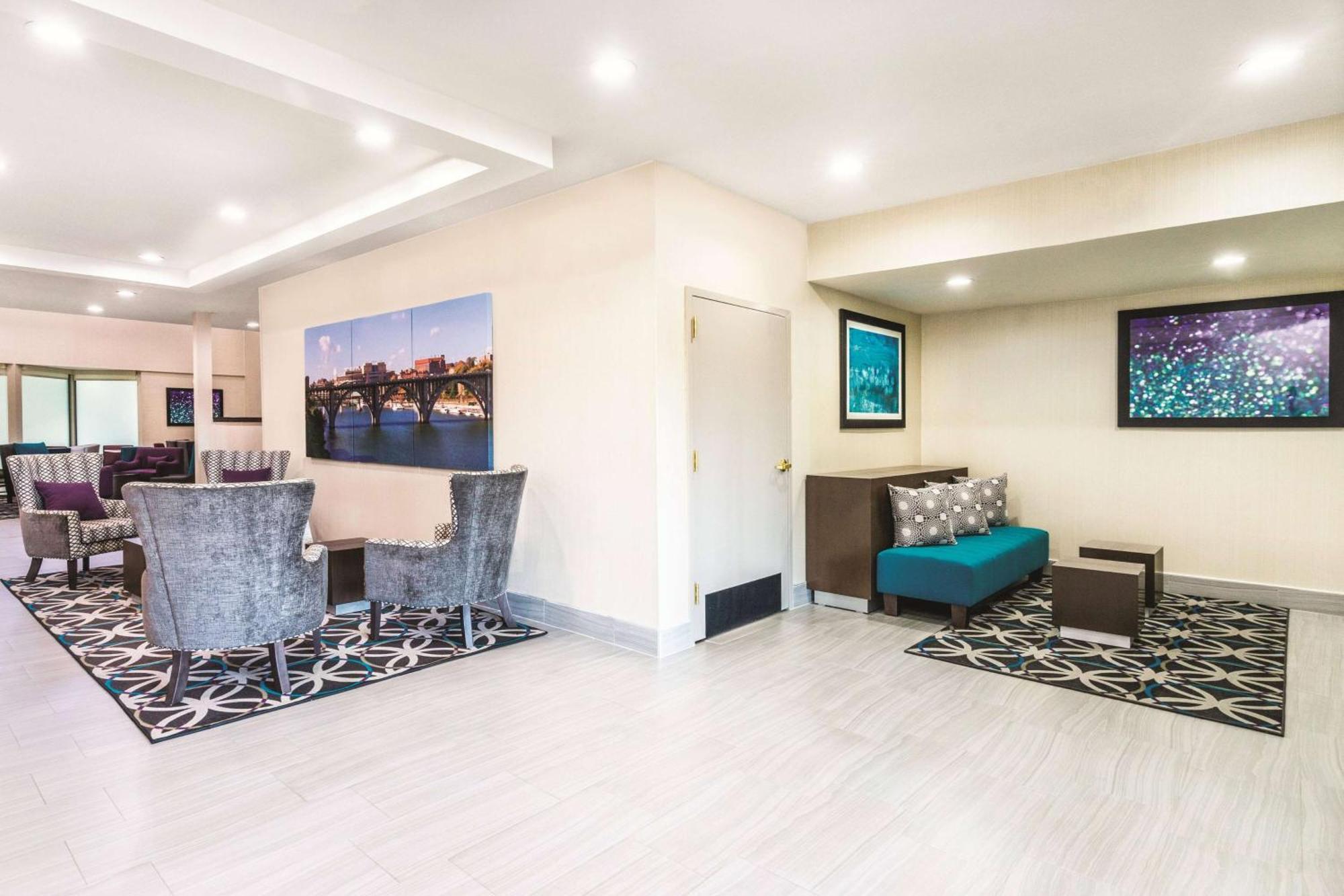 מלון La Quinta By Wyndham Loudon מראה חיצוני תמונה